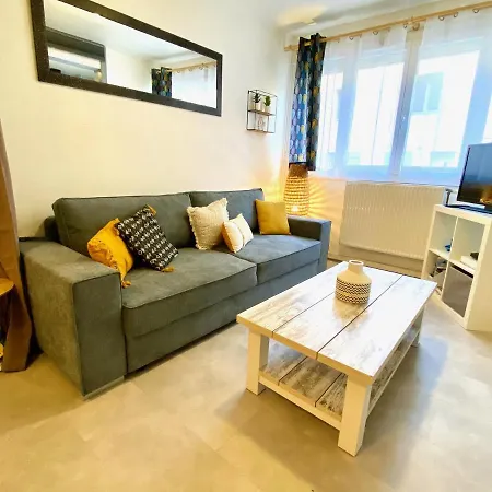 Helvetios Yourhosthelper