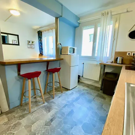 Helvetios Yourhosthelper Апартаменты